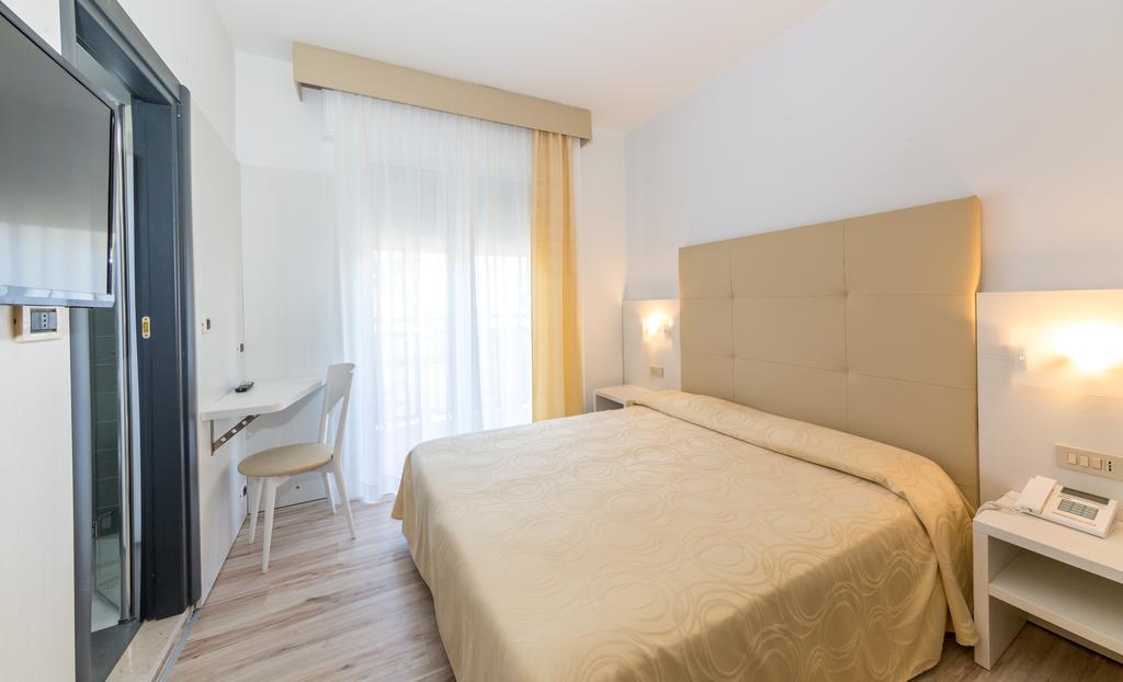 Hotel Torino Lido di Jesolo Exteriér fotografie