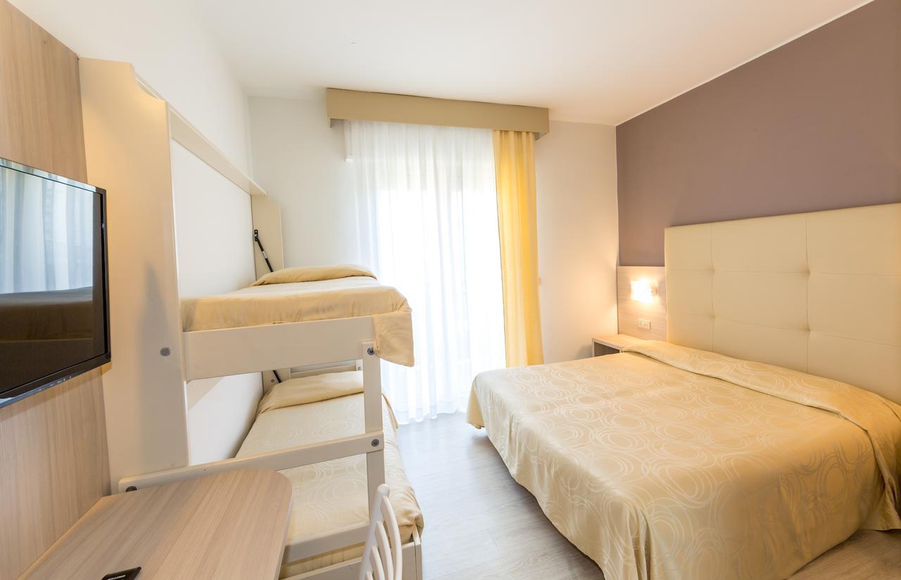 Hotel Torino Lido di Jesolo Exteriér fotografie