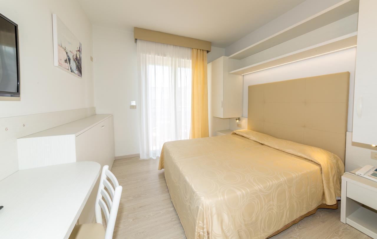 Hotel Torino Lido di Jesolo Exteriér fotografie