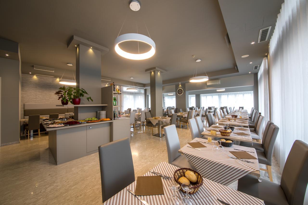 Hotel Torino Lido di Jesolo Exteriér fotografie